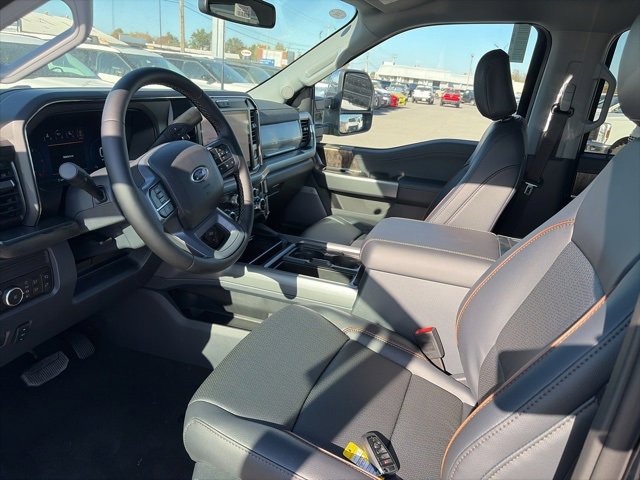 New 2026 Ford F250 Lariat w/ Chrome Package image 16