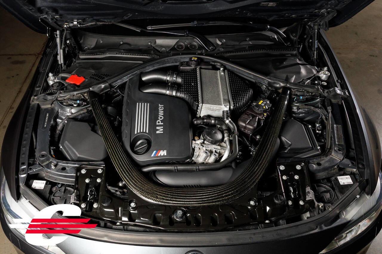 Used 2015 BMW M4 Coupe image 9