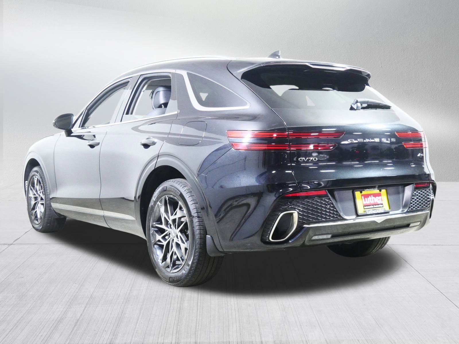 Certified 2022 Genesis GV70 2.5T w/ Select Package image 5