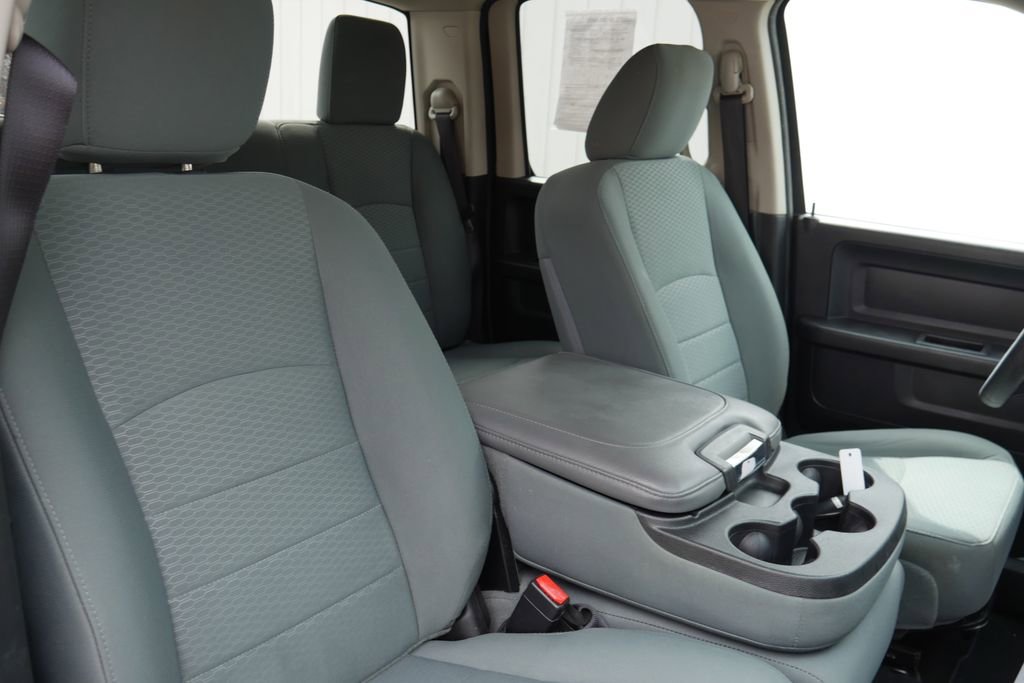 Used 2017 RAM 1500 Express AWD/4WD image 22