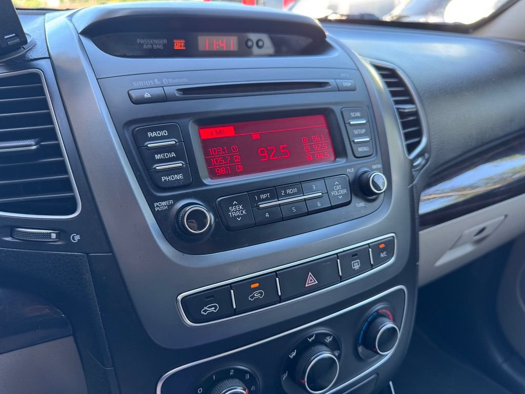 Used 2014 Kia Sorento LX AWD/4WD image 24