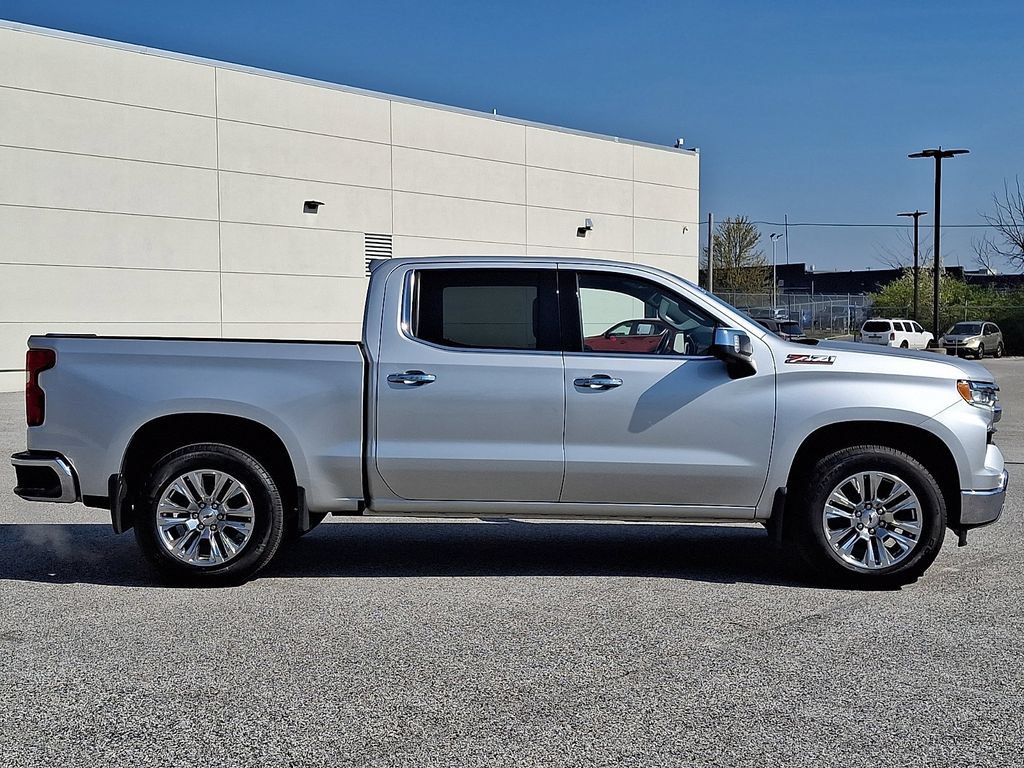 Used 2022 Chevrolet Silverado 1500 LTZ AWD/4WD image 10