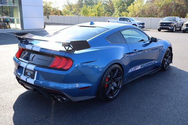 Used 2021 Ford Mustang Shelby GT500 w/ Carbon Fiber Track Pack image 3