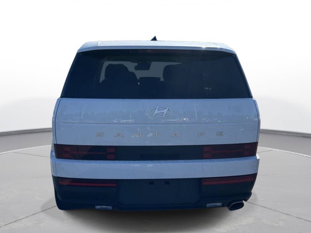 Used 2024 Hyundai Santa Fe SE FWD image 7