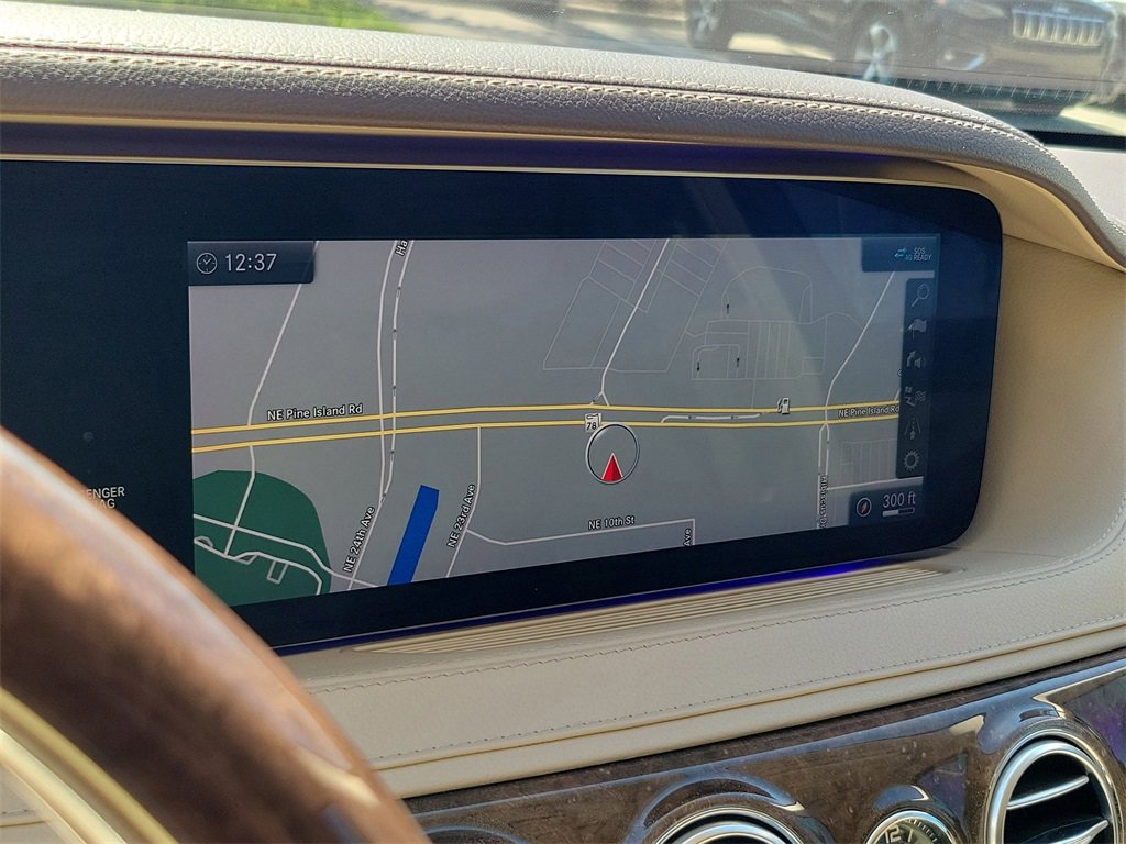 Used 2019 Mercedes-Benz S 560 Sedan image 29