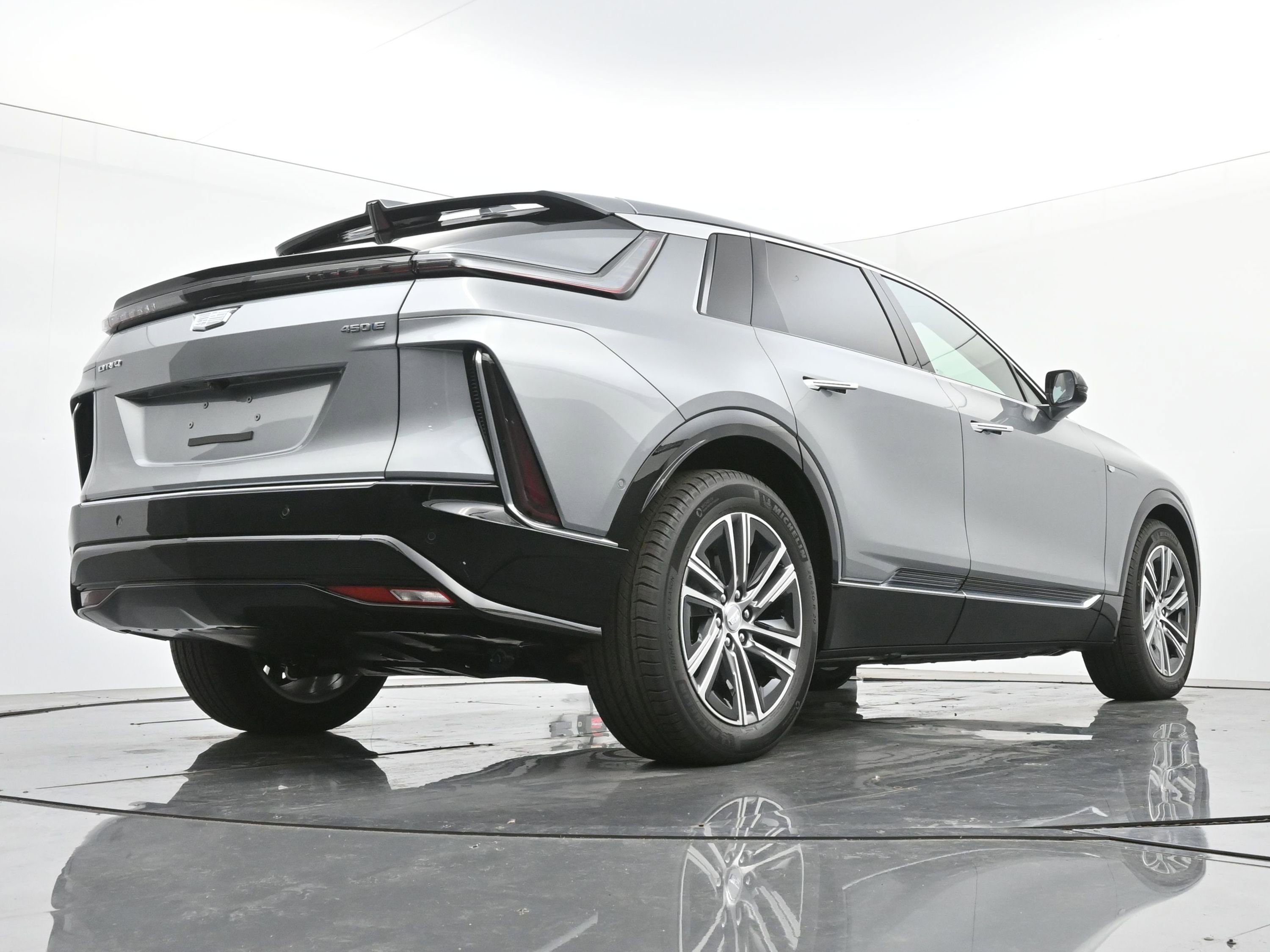 New 2025 Cadillac Lyriq Luxury image 19