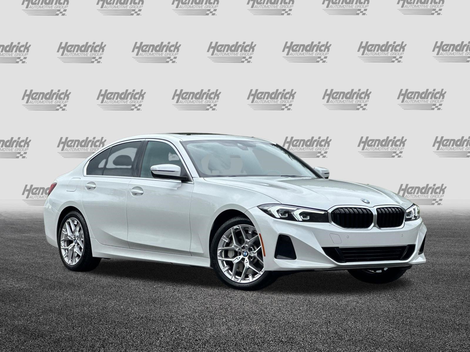 Used 2025 BMW 330i Sedan w/ Convenience Package image 2