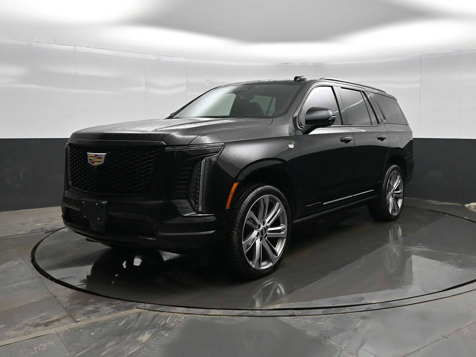 Used 2025 Cadillac Escalade Sport w/ Touring Package image 4