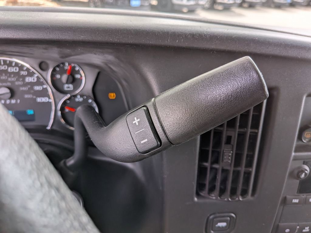 Used 2019 Chevrolet Express 3500 LT w/ LT Preferred Equipment Group image 31