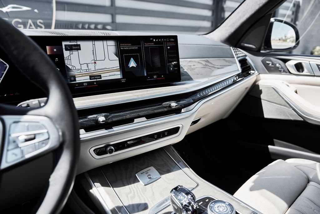 Used 2023 BMW ALPINA XB7 AWD/4WD image 75