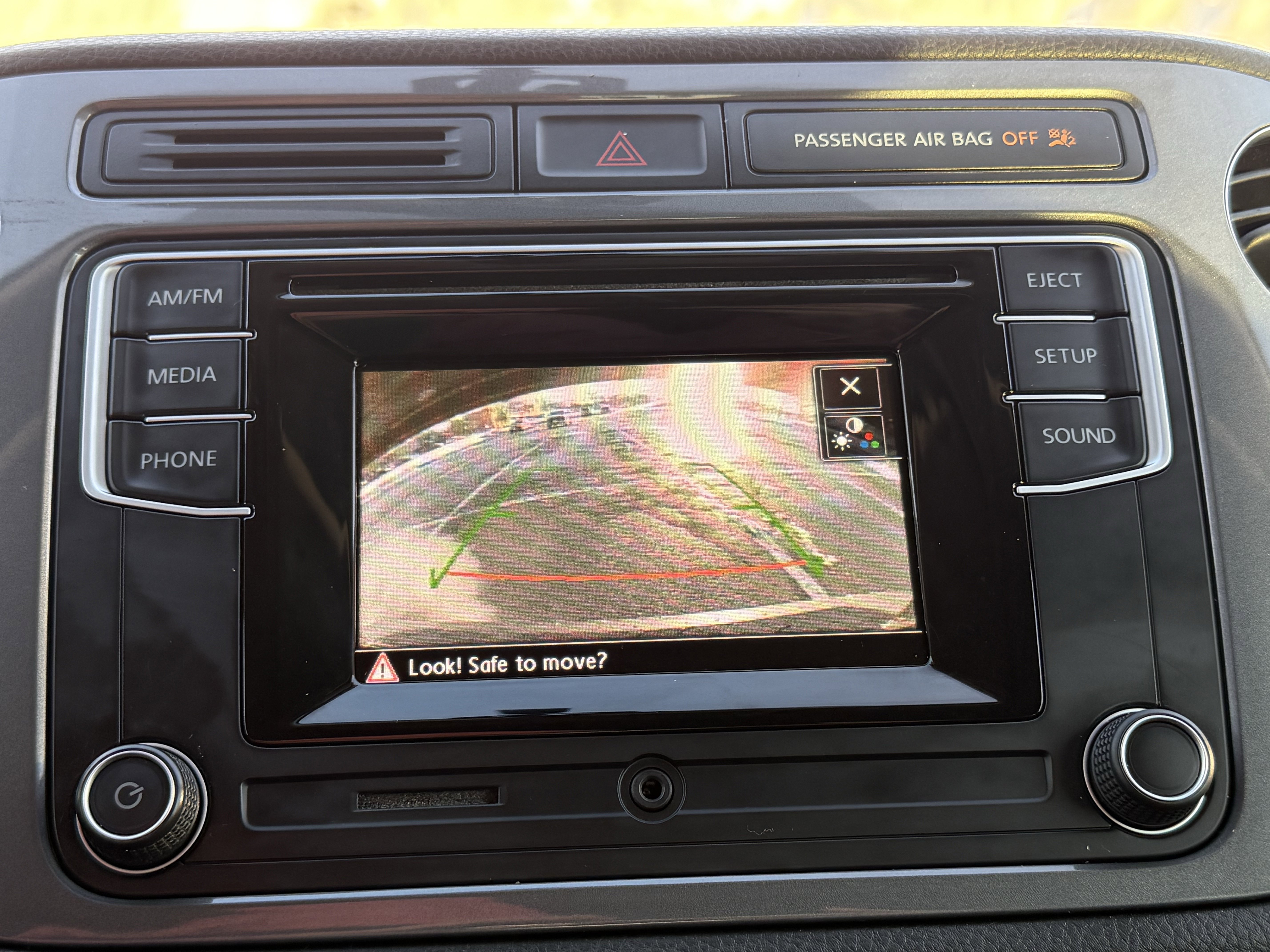 Used 2016 Volkswagen Tiguan S image 3