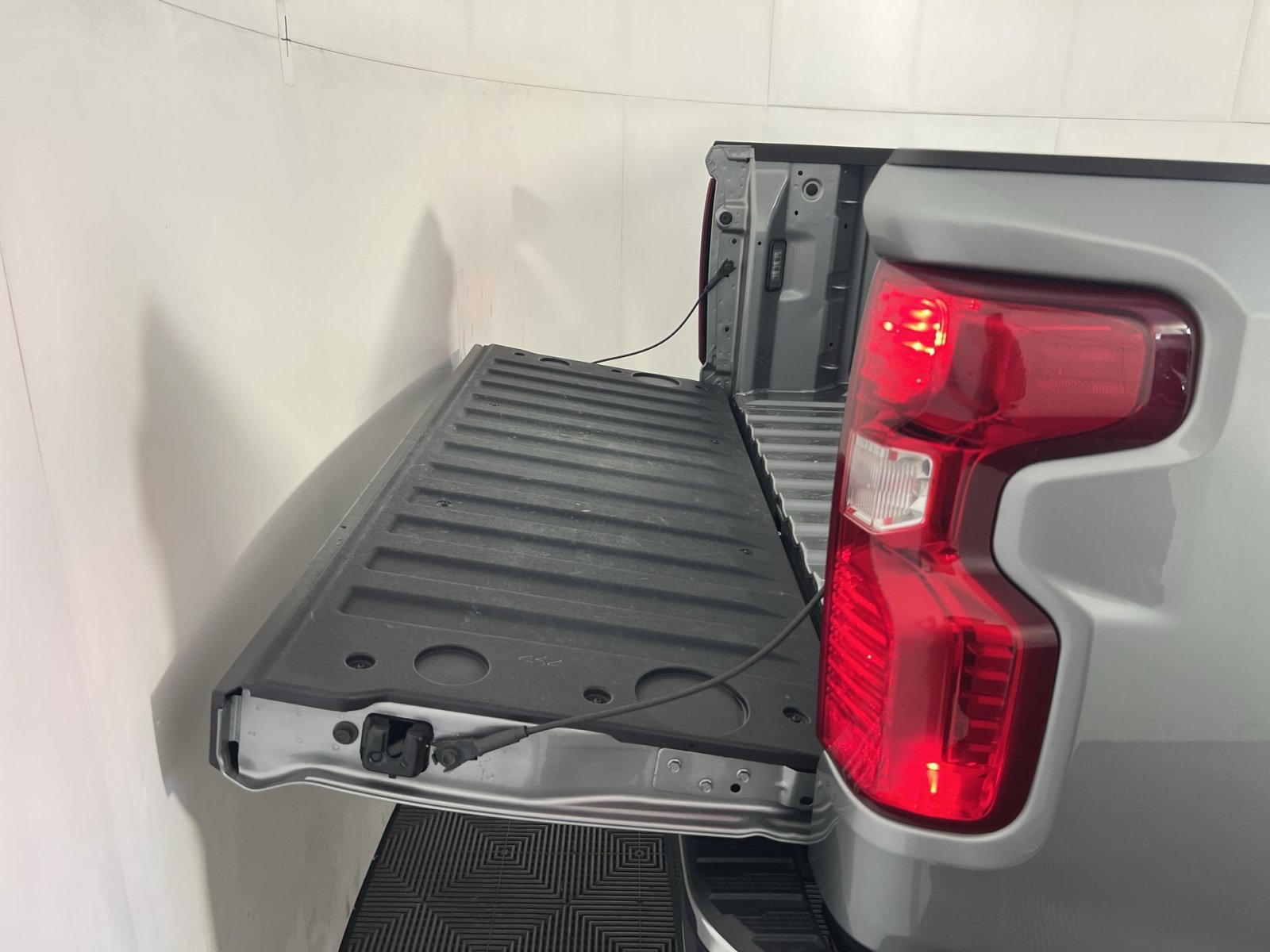 Used 2026 Chevrolet Silverado 1500 LT AWD/4WD image 27