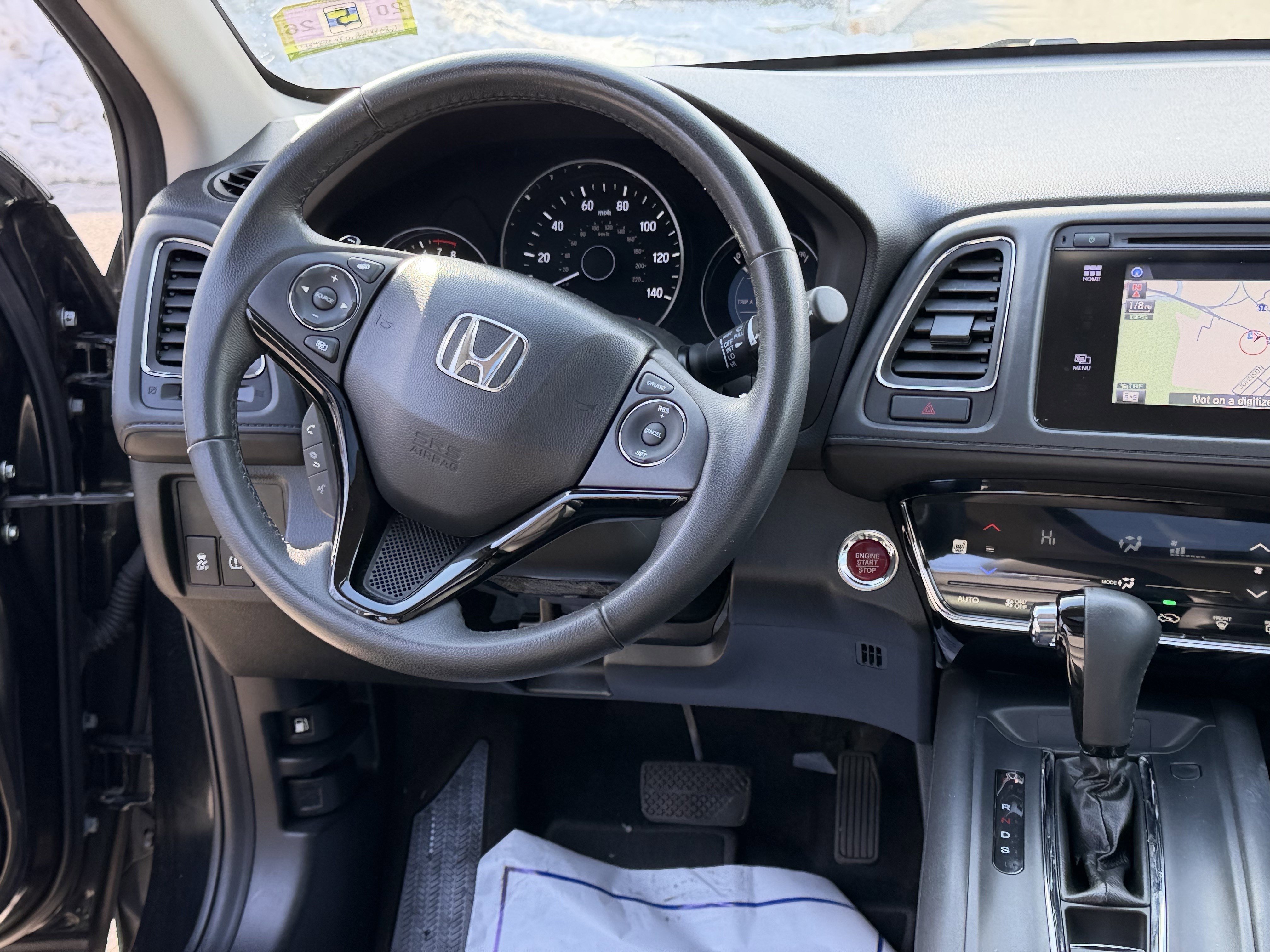 Used 2017 Honda HR-V EX-L image 16