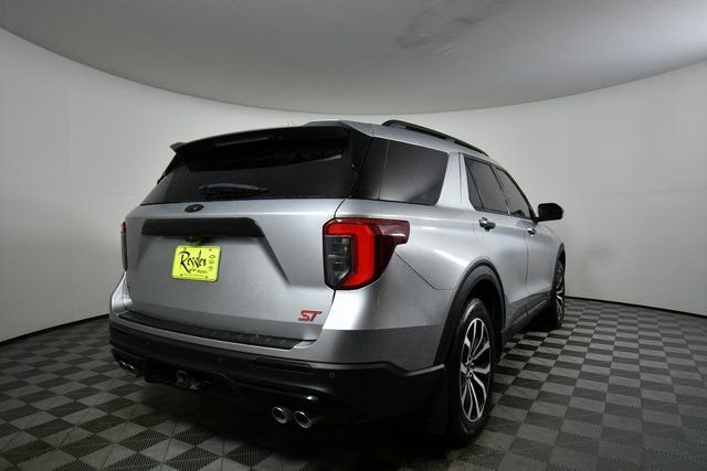 Used 2020 Ford Explorer ST w/ Premium Technology Package image 11