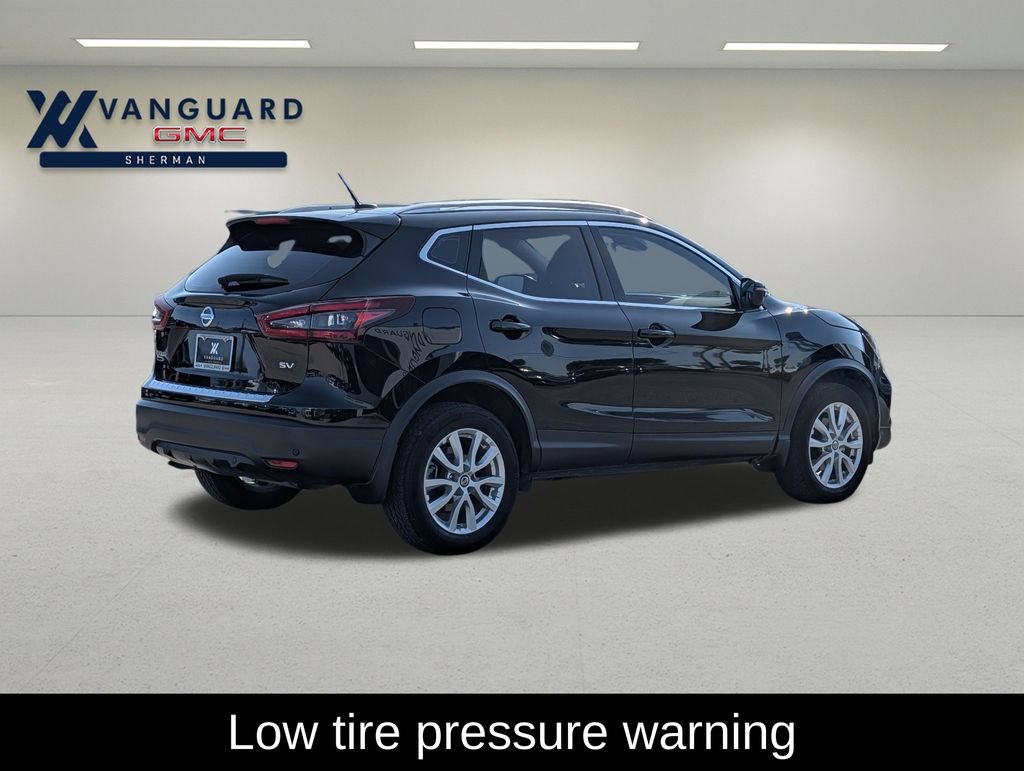 Used 2022 Nissan Rogue Sport SV FWD image 7