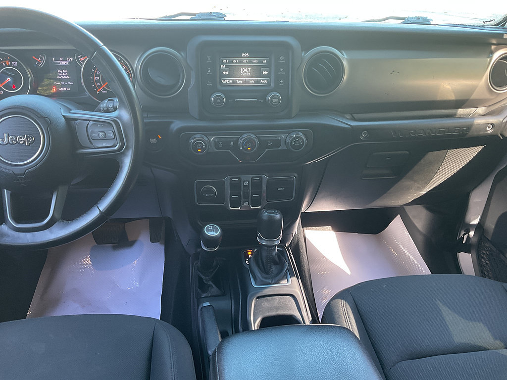 Used 2018 Jeep Wrangler Unlimited Sport S AWD/4WD image 12
