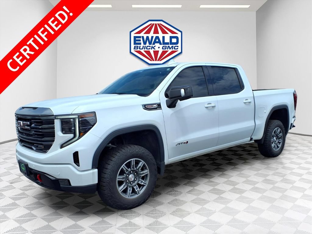 Certified 2024 GMC Sierra 1500 AT4 w/ AT4 Preferred Package AWD/4WD image 1