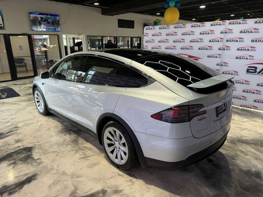 Used 2017 Tesla Model X 100D image 11