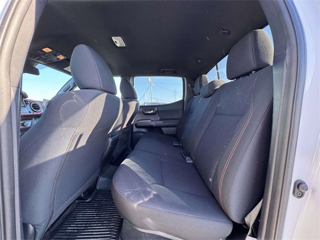 Used 2020 Toyota Tacoma TRD Off-Road w/ Technology Package image 20