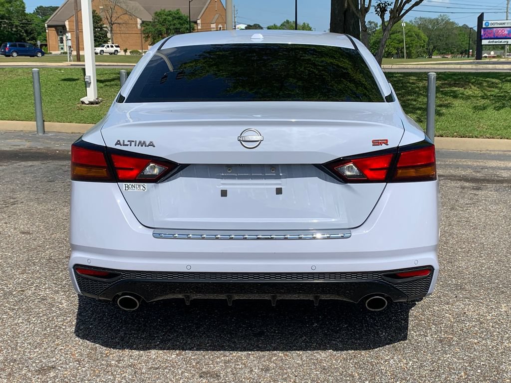 Used 2023 Nissan Altima 2.5 SR FWD image 6