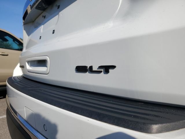 Used 2022 GMC Yukon SLT w/ SLT Premium Package RWD image 8