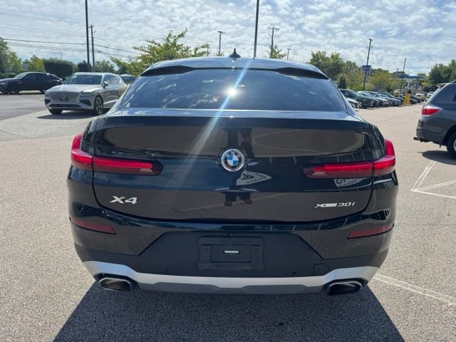 Used 2023 BMW X4 xDrive30i w/ Parking Assistance Package AWD/4WD image 7
