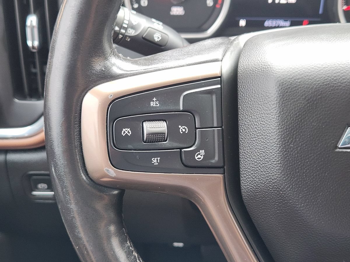 Used 2022 Chevrolet Silverado 2500 High Country AWD/4WD image 46
