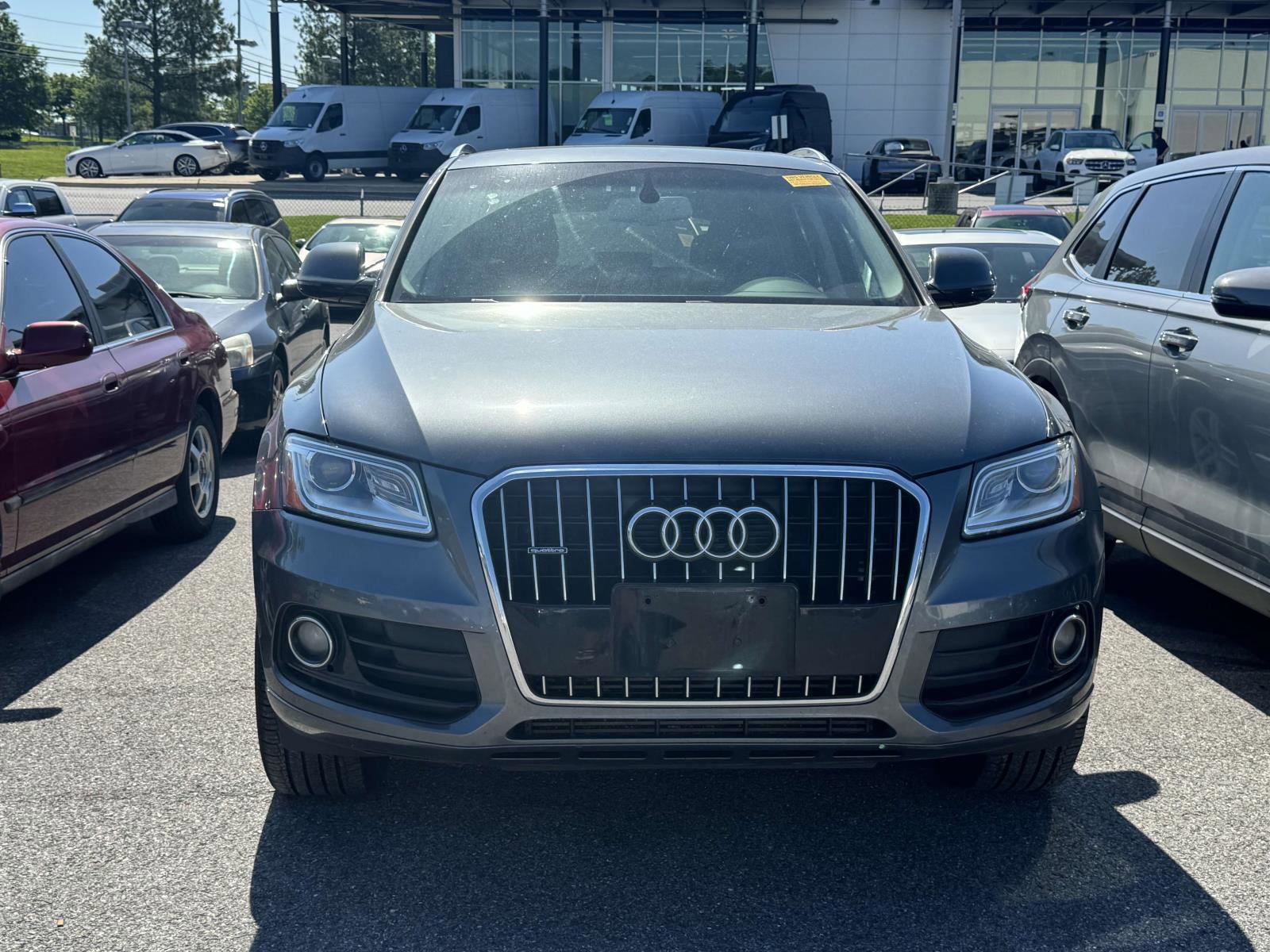 Used 2017 Audi Q5 2.0T Premium Plus w/ Technology Package AWD/4WD image 2