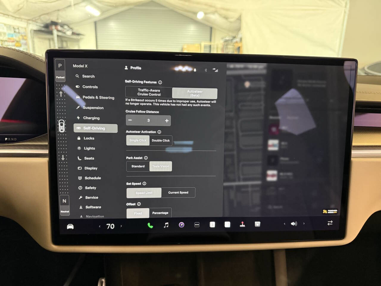 Used 2022 Tesla Model X Plaid image 18