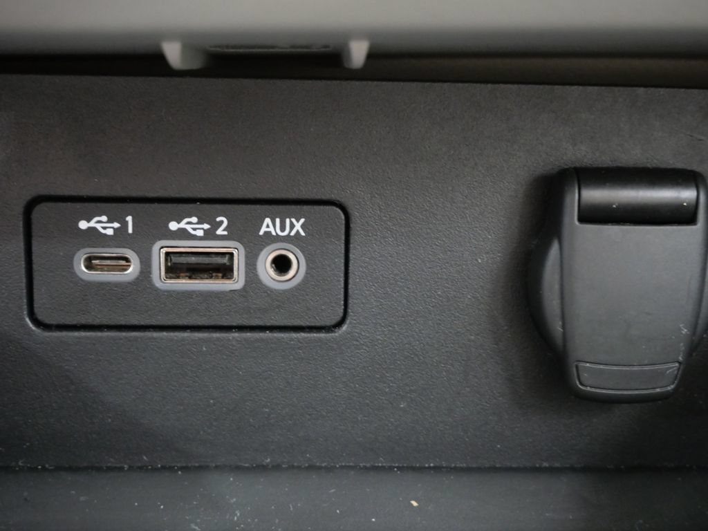 Used 2025 Nissan Altima 2.5 SV FWD image 20