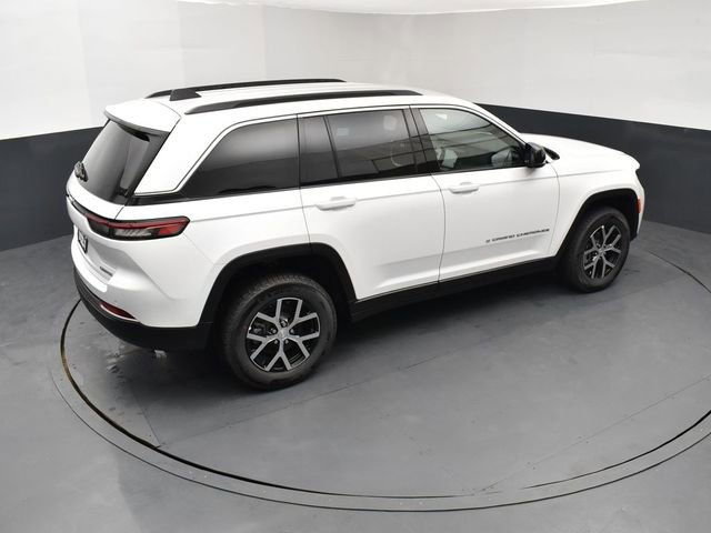 New 2026 Jeep Grand Cherokee Limited image 18