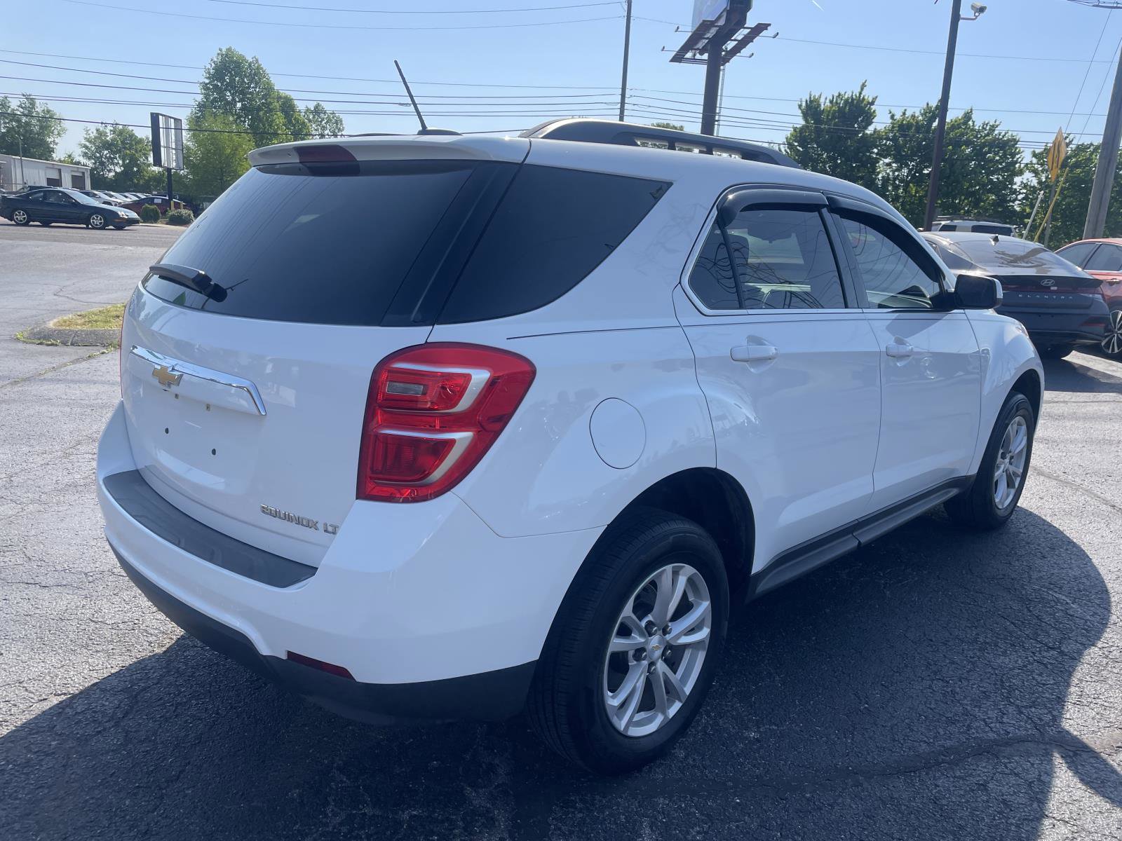 Used 2016 Chevrolet Equinox LT w/ Convenience Package FWD image 4