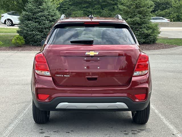 Used 2022 Chevrolet Trax LT w/ LT Convenience Package AWD/4WD image 4