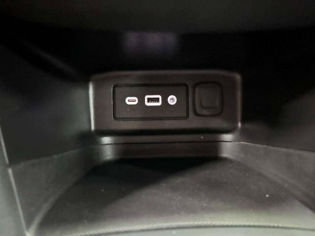 Used 2020 Chevrolet Equinox LT AWD/4WD image 35