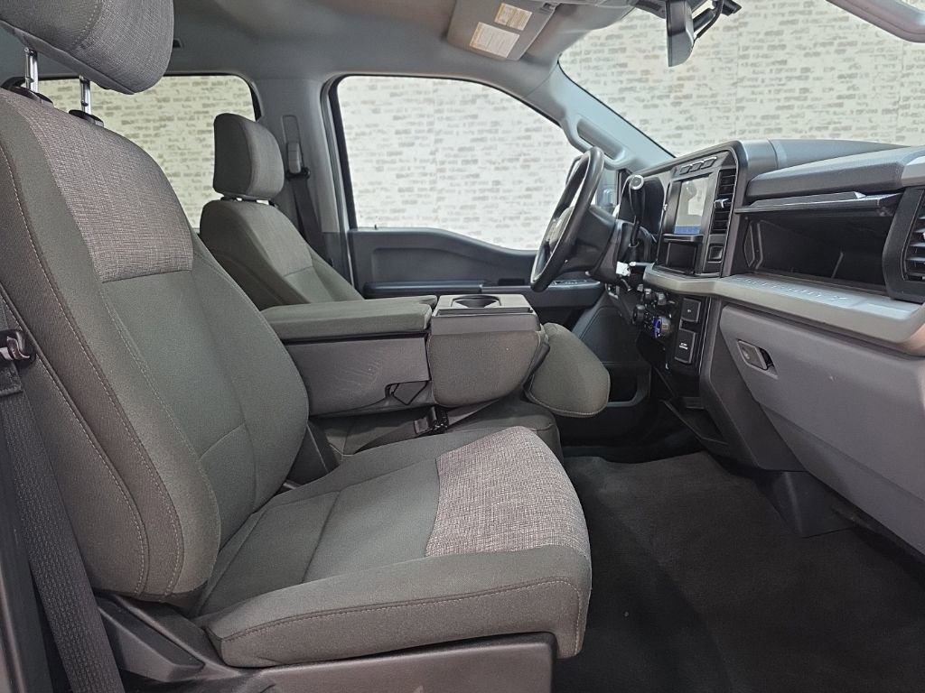 Used 2023 Ford F250 XLT w/ FX4 Off-Road Package image 13