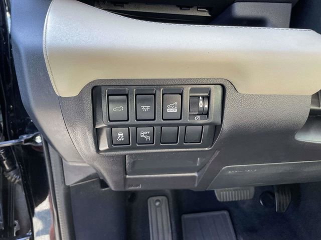 Used 2020 Subaru Ascent Limited w/ Technology Package image 20