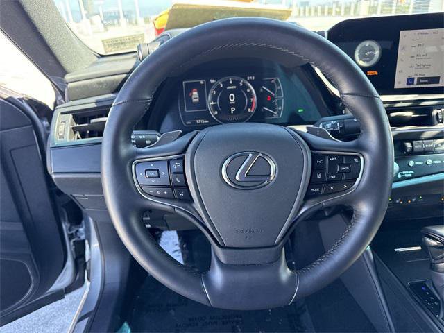 Certified 2024 Lexus ES 350 w/ Premium Package image 14