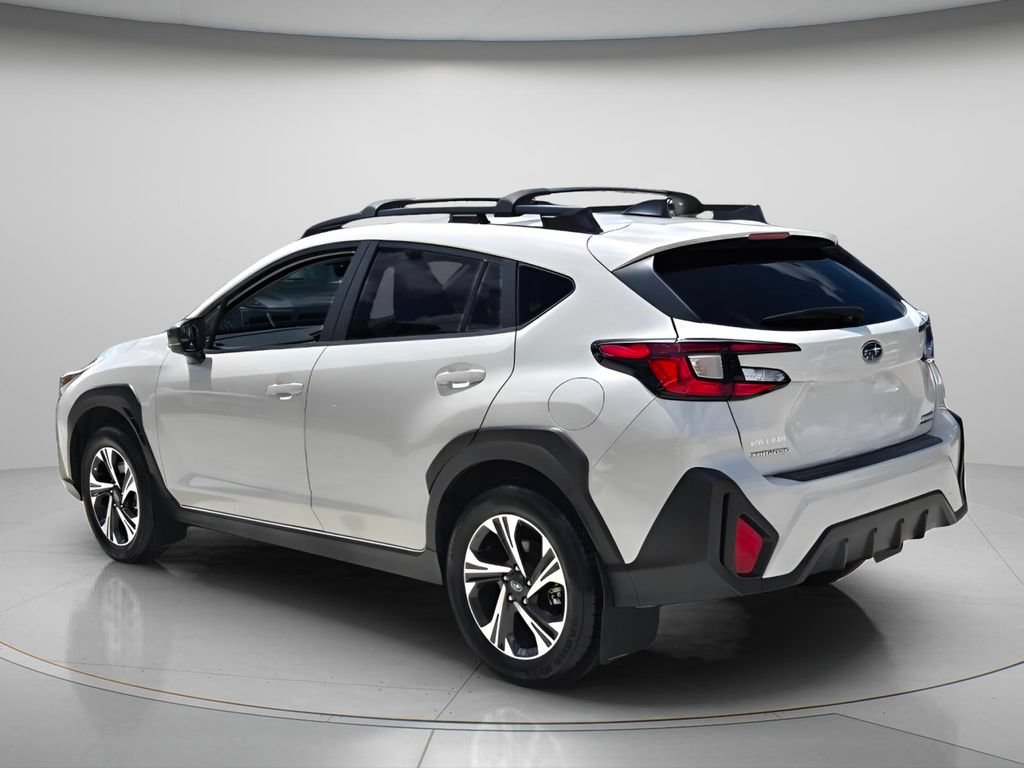 Used 2024 Subaru Crosstrek 2.0i Premium AWD/4WD image 5