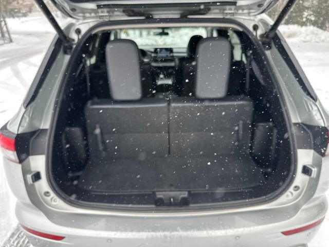 Used 2024 Mitsubishi Outlander AWD image 21