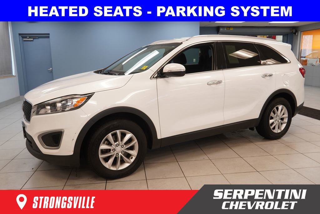Used 2016 Kia Sorento LX w/ LX Convenience Package
