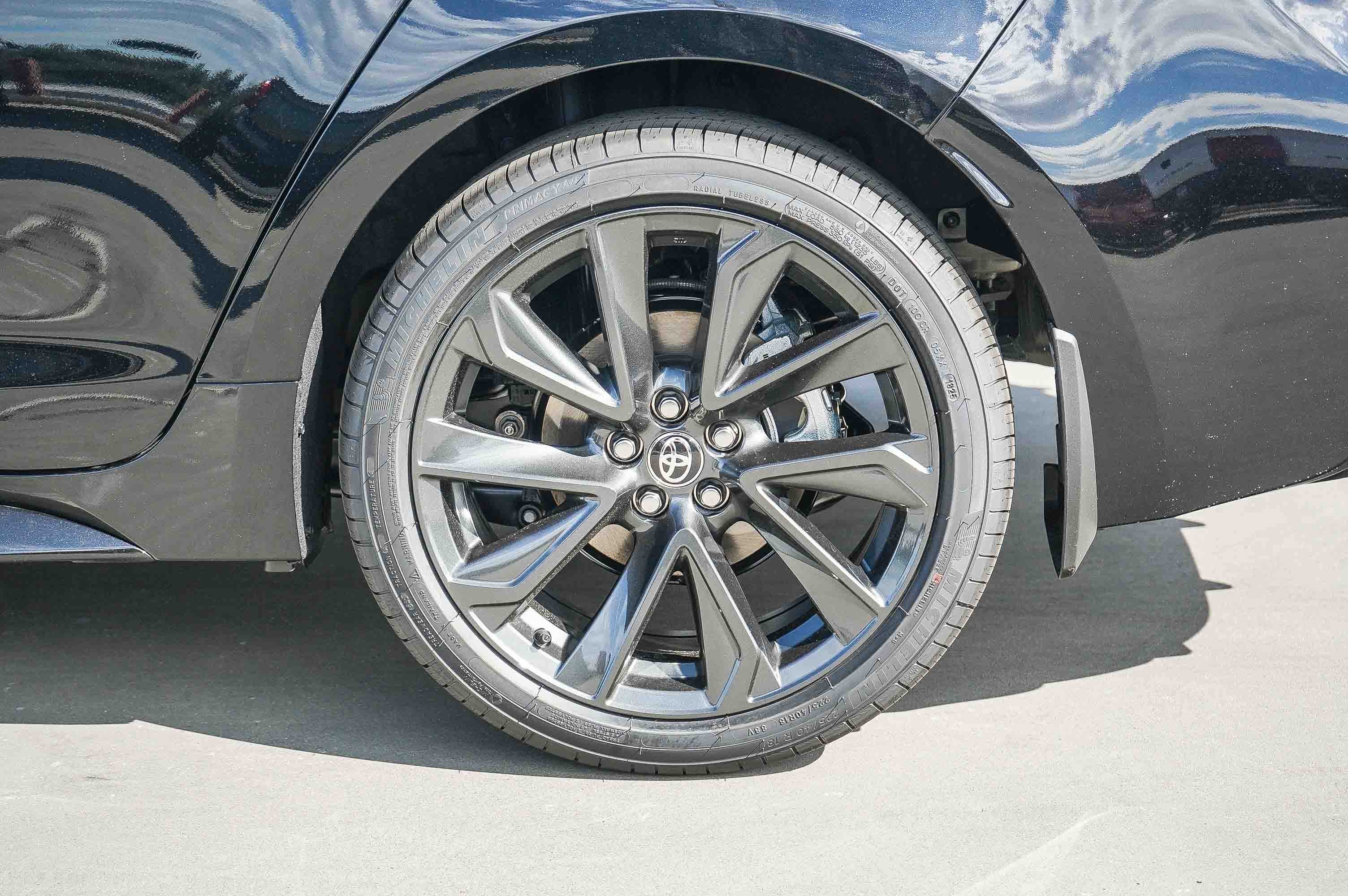 New 2026 Toyota Corolla SE FWD image 9