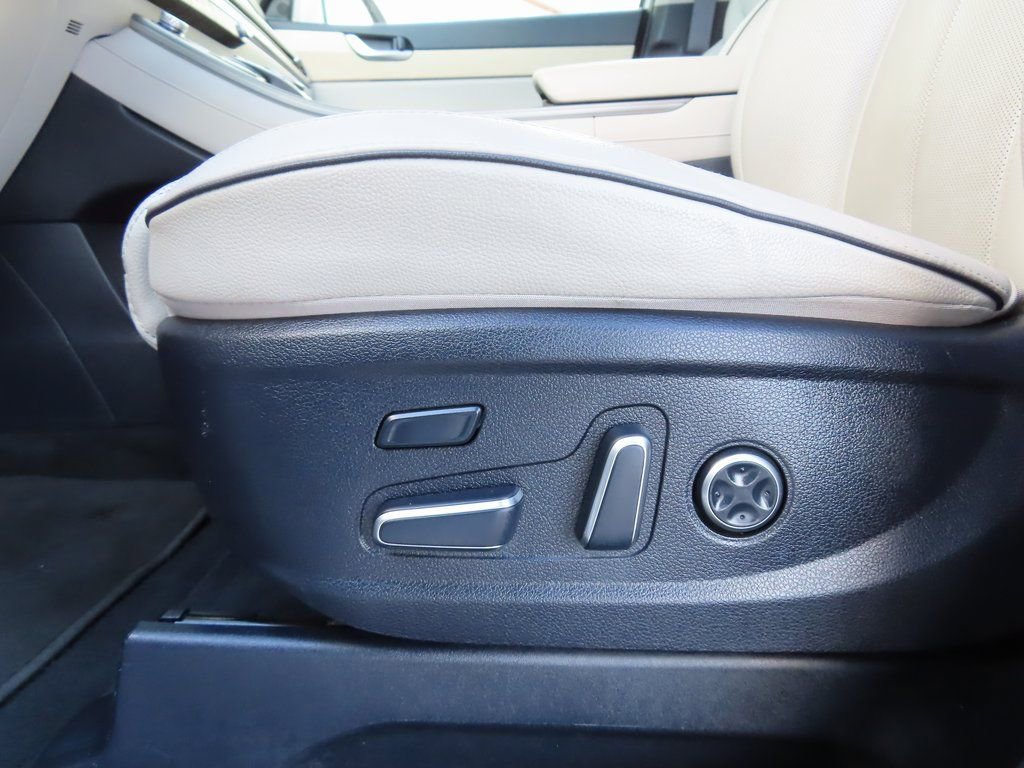 Used 2024 Hyundai Palisade Limited image 8