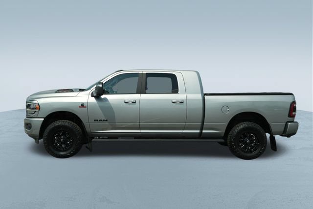 Used 2024 RAM 3500 Laramie w/ Night Edition AWD/4WD image 4