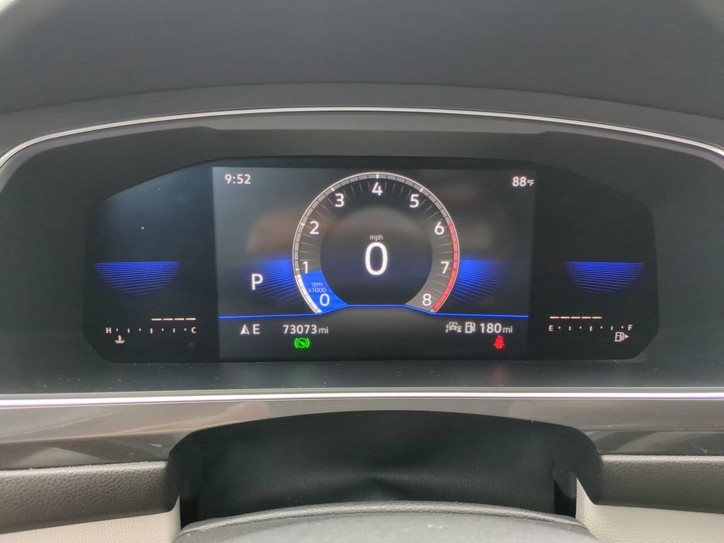 Certified 2022 Volkswagen Tiguan SE FWD image 31