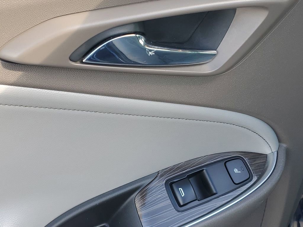 Used 2019 Chevrolet Malibu Premier w/ Sun and Wheel Package image 48