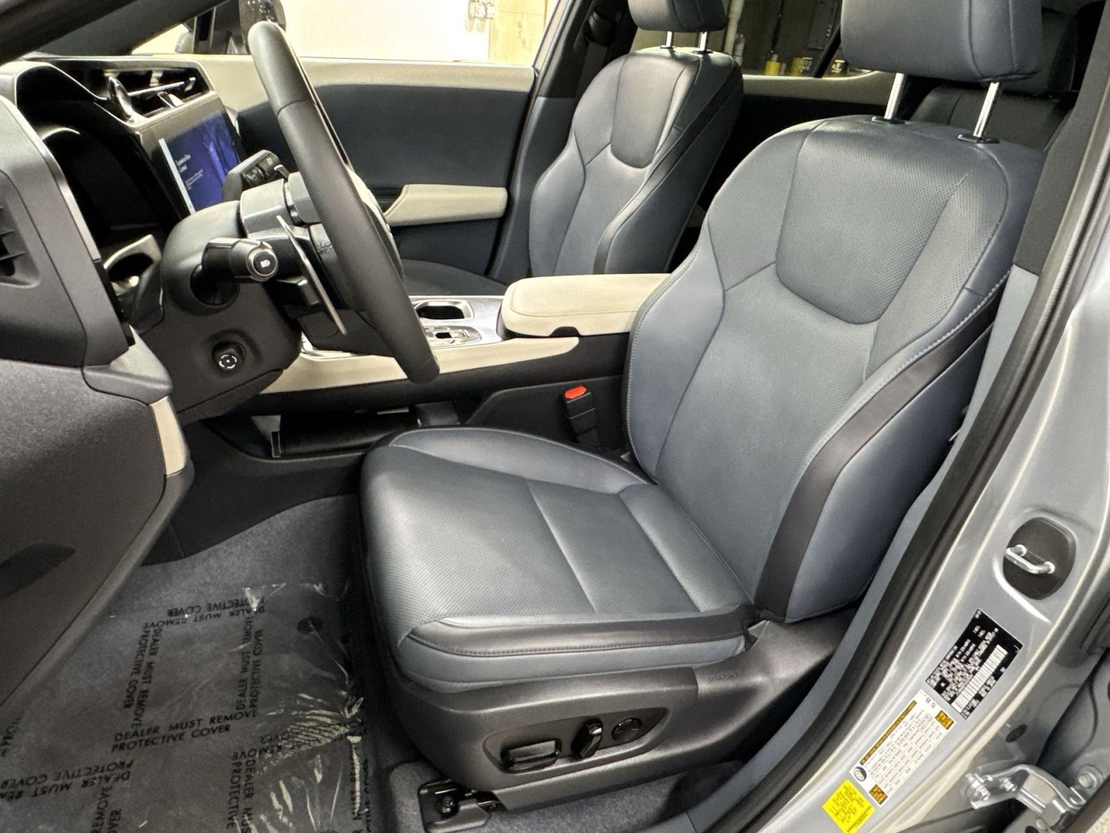 Used 2025 Lexus RZ 300e w/ Accessory Package (2T) FWD image 14