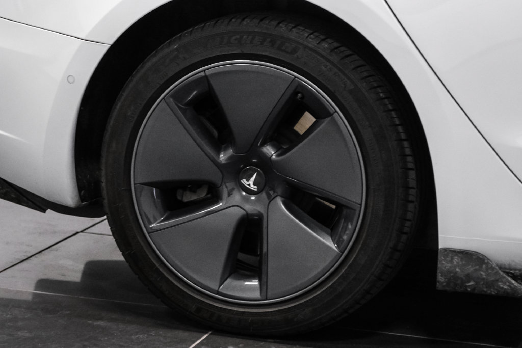 Used 2022 Tesla Model 3 Long Range AWD/4WD image 66