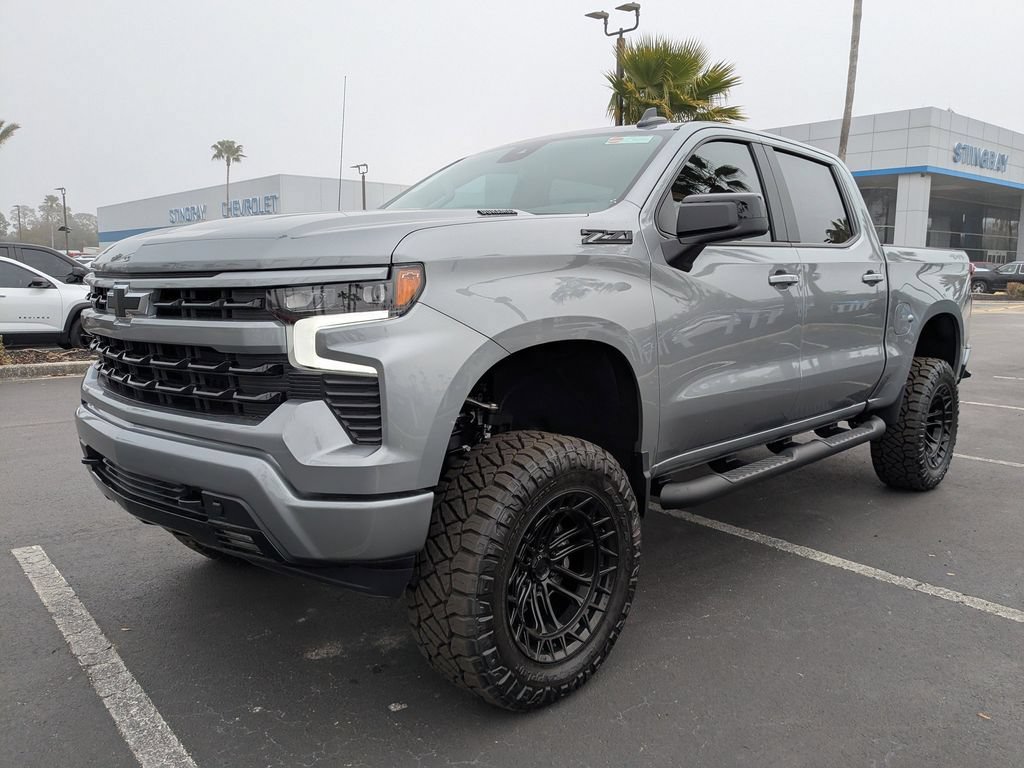Used 2026 Chevrolet Silverado 1500 RST AWD/4WD image 9