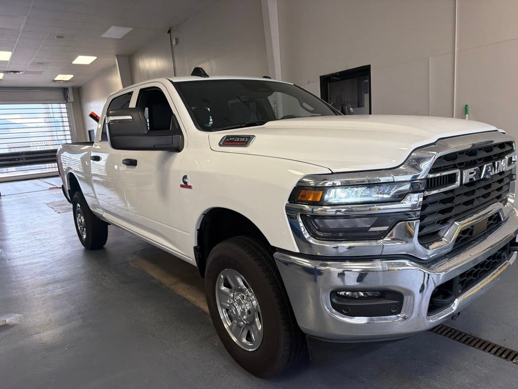 Used 2025 RAM 2500 Tradesman AWD/4WD image 7