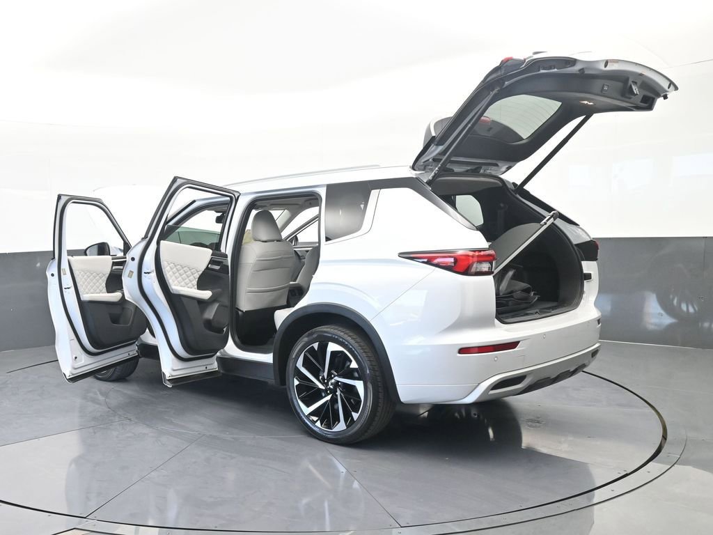 Used 2022 Mitsubishi Outlander SEL image 75